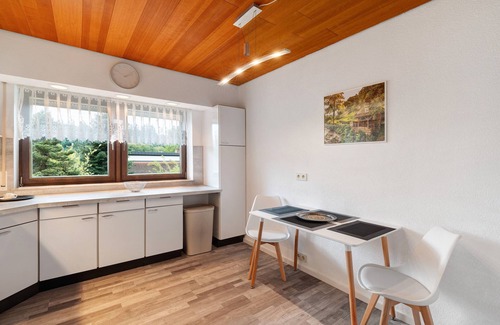 Odsbach Apartment | Holiday Apartment 'Moosfuchs' with Mountain View, Private Terrace and Wi-Fi