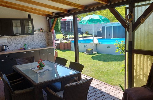 Kolkwitz Apartment | Holiday Apartment 'Near Spreewald' with Shared Pool, Shared Terrace and Wi-Fi