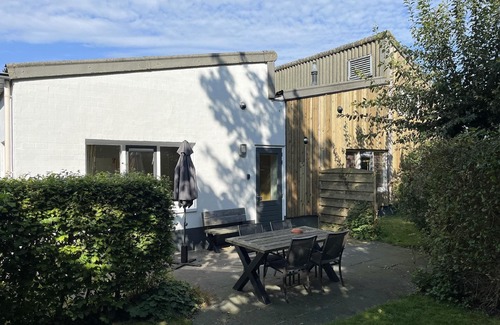 Pieterburen Apartment | Holiday apartment Pieterburen for 2 - 4 persons with 1 bedroom - Holiday apartment in one or multi-f