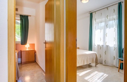 Veli Losinj Apartment | Holiday apartment Veli Losinj for 1 - 3 persons with 2 bedrooms - Twin house