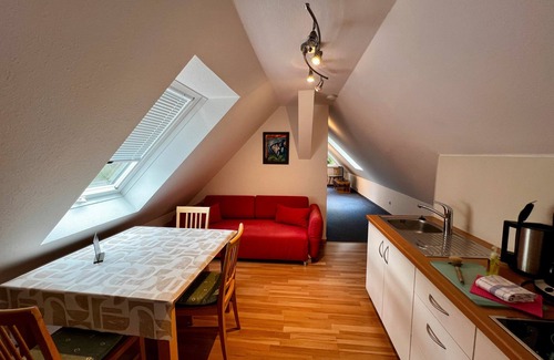 Kirnbach Apartment | Holiday Apartment 'Vogelnest' with Mountain View, Shared Pool and Wi-Fi