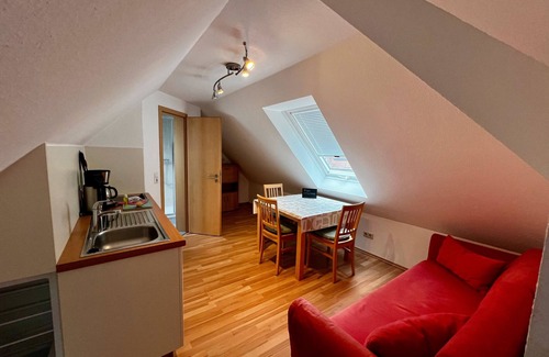 Kirnbach Apartment | Holiday Apartment 'Vogelnest' with Mountain View, Shared Pool and Wi-Fi