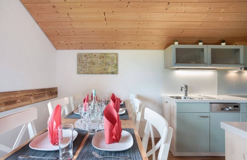 Friesenried Apartment | Holiday Apartment 'Waldblick' with Shared Garden, Balcony and Wi-Fi