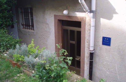 Plomin Apartment | Holiday apartment with air conditioning