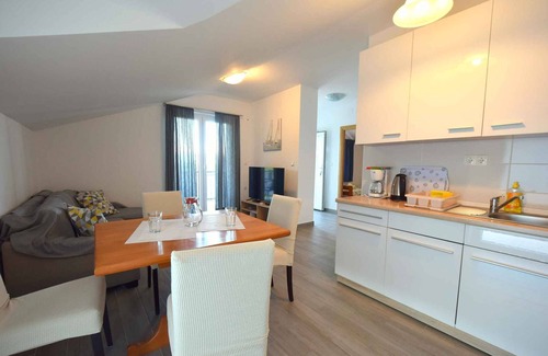 Gabonjin Apartment | Holiday apartment with balcony and internet access