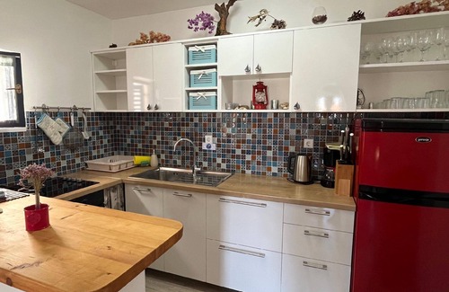 Grebastica Apartment | Holiday apartment with a roofed terrace