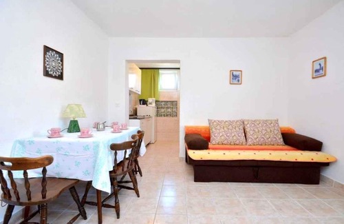 Vinisce Apartment | Holiday apartment with sea view and internet