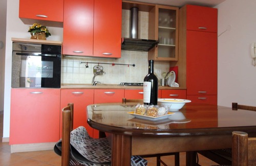 Ognina Apartment | Holiday apartment with terrace and sea view