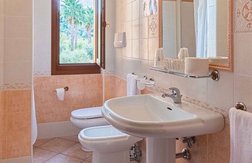 Sos Alinos Apartment | Holiday apartment with pool and air conditioning