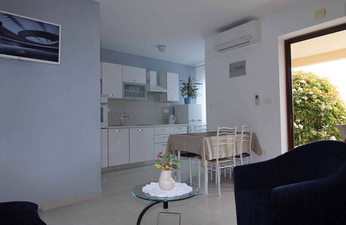 Rabac Apartment | Holiday apartment with terrace and sea view