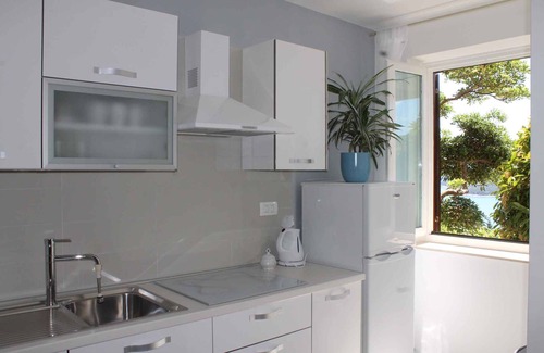 Rabac Apartment | Holiday apartment with terrace and sea view