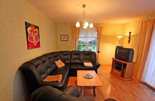 Mecklenburgische Kleinseenplatte Apartment | Holiday apartment Zirtow SEE 8351 - SEE 8351