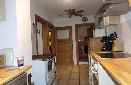 Lauf an der Pegnitz Apartment | Holiday craftsman exhibition flat Pets allowed