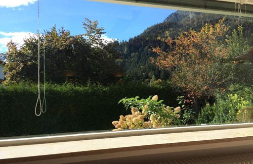 Sonnenbichl House | Holiday house for 8 persons approx. 180 qm in Garmisch-Partenkirchen, Bavaria (Upper Bavaria)