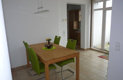 Naumburg Apartment | Holiday flat "Am Bürgergarten"