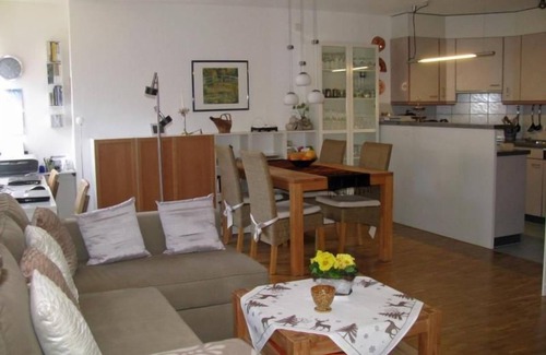 Wilderswil Apartment | Holiday flat "Am Lehn" with mountain view