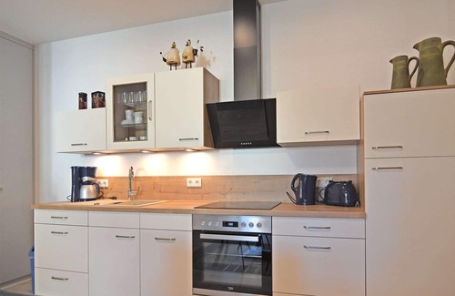 Madfeld Apartment | Holiday flat in Madfeld with private terrace