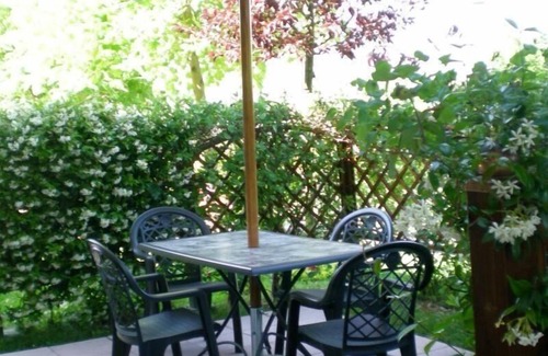 Minucciano Apartment | Holiday flat with furnished balcony