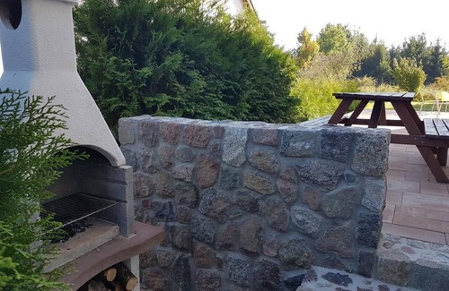 Sasino Apartment | Holiday flat with water view