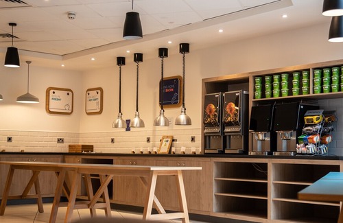 Bishop's Stortford Hotel | Holiday Inn Express London Stansted Airport, an IHG Hotel