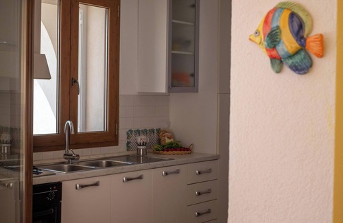 Santa Maria di Leuca House | Holiday Home 'Sacara - Piano Terra - La Plumeria' with Private Terrace, Balcony and Air Conditioning