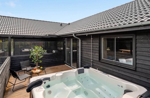 Lihme House | Holiday home, 32-1000, Hostrup