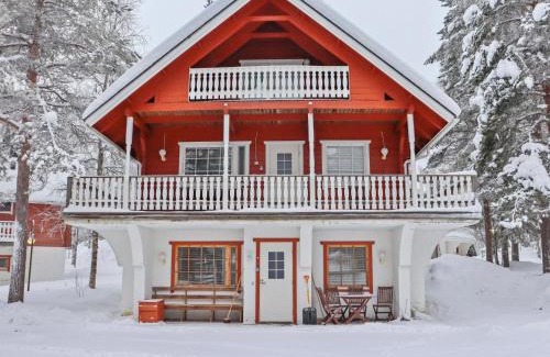 Kehys-Kainuu House | Holiday Home Alppikylä 4b paritalo by Interhome