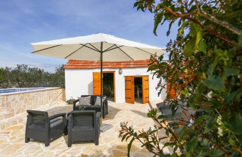 Municipality of Trogir House | Holiday home Ambi for 6, heated pool near Trogir