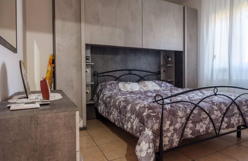 Lizzanello House | Holiday Home 'Angolo Della Natura' with Private Terrace, Wi-Fi and Air Conditioning