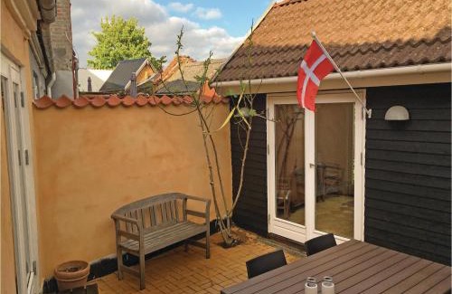 Assens House | Holiday Home Assens With Patio Xi