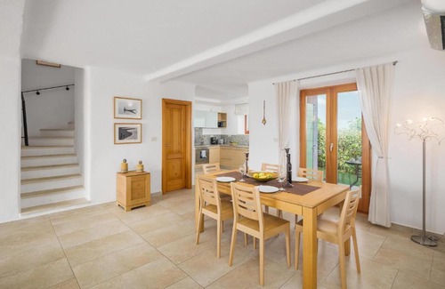 Baredine House | Holiday home Baredine II