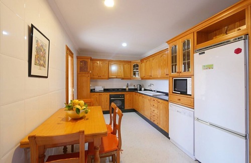 Campanet House | Holiday Home Bellavista with Mountain View, Wi-Fi, A/C, Pool, Garden, Terrace & Balcony