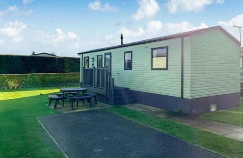 Knaresborough Apartment | Holiday Home by the river Nidd 6