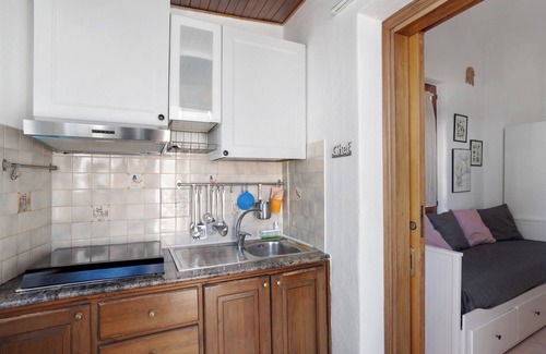 Sant'Angelo House | Holiday Home 'Casatullio - Sant'angelo D'ischia' with Sea View, Wi-Fi and Air Conditioning