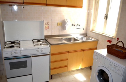 Torre dell'Orso House | Holiday Home 'Casa Vacanza Nyota Pt60 X 4 Ospiti' with Balcony