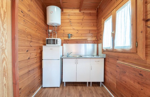 Barx House | Holiday Home 'Cabaña Madera A' with Mountain View, Wi-Fi and Air Conditioning