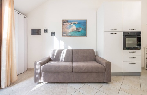 Villasimius House | Holiday Home "Casa Clà" with Mountain View, Garden and Air Conditioning