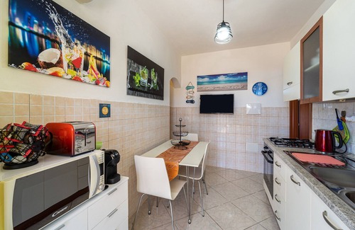 Nebida House | Holiday Home “Casa Flavia” with Air Conditioning & WiFi