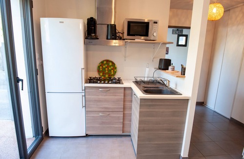 Brech House | Holiday Home 'Charmante Maisonnette Contemporaine' with Shared Terrace