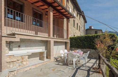 Stazzema House | Holiday Home Da Franca by Interhome
