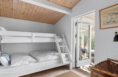 Otterup House | Holiday Home Dimo - 20m from the sea by Interhome