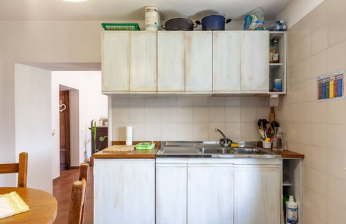 San Romano in Garfagnana House | Holiday Home "Dolce Far Niente" with Mountain View, Garden & Wi-Fi