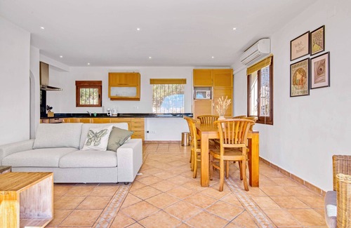 Teulada House | Holiday Home 'Dulce Amor' with Sea View, Wi-Fi and Air Conditioning