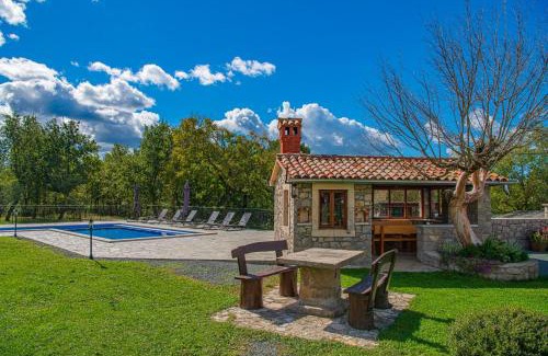 Grabri House | Holiday home Eda