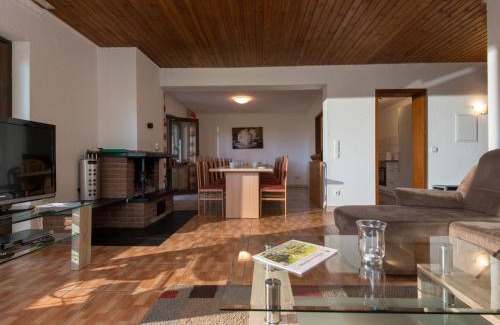 Immerath House | Holiday Home Eifelnatur - Haus 1-4 by Interhome