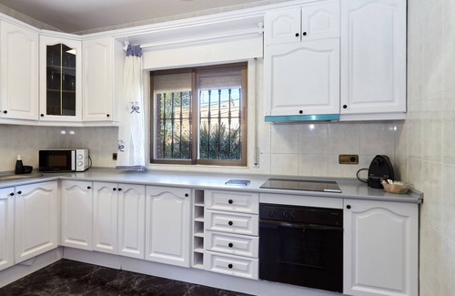 Jamilena House | Holiday Home 'El Ranchito' with Mountain View, Private Pool and Wi-Fi