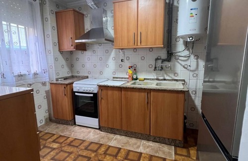 La Llosa de Ranes House | Holiday Home 'Cesar' with Mountain View, Wi-Fi and Air Conditioning