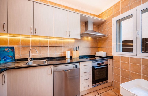 Sa Rapita House | Holiday Home 'Es Reco' with Private Pool, Wi-Fi and Air Conditioning