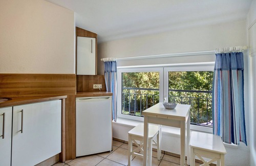 Blankenburg House | Holiday Home 'Ferienhaus Annika' with Private Terrace, Private Garden and Wi-Fi