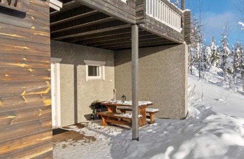Kehys-Kainuu House | Holiday Home Hallan paroni b paritalo by Interhome